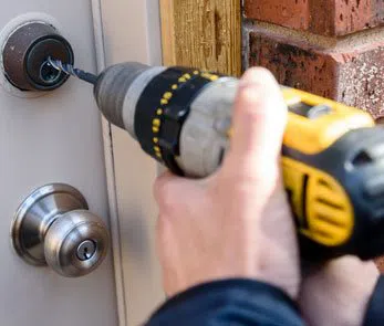 City Locksmith Services Milwaukee, WI 414-909-8866 - 15-Hour-Locksmith